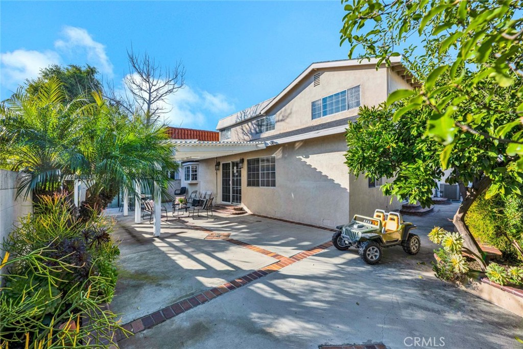8162 Dartmoor Drive