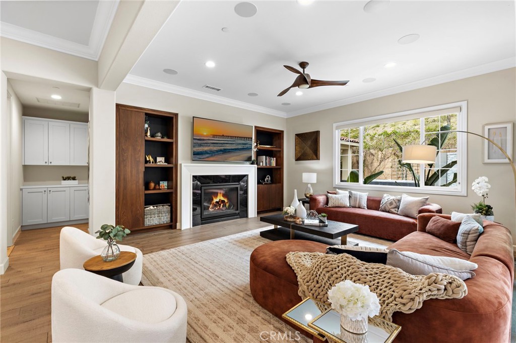 5303 Newbury Lane