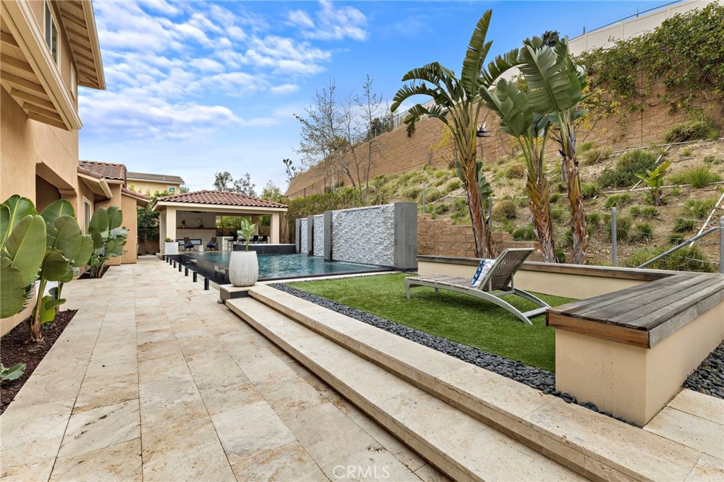 5303 Newbury Lane