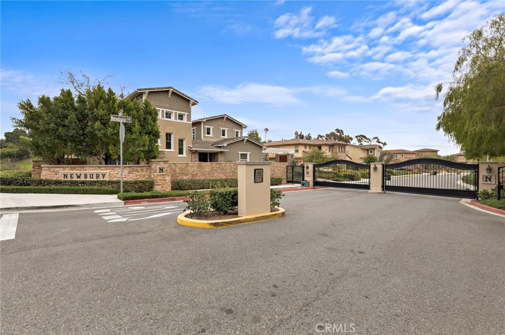5303 Newbury Lane