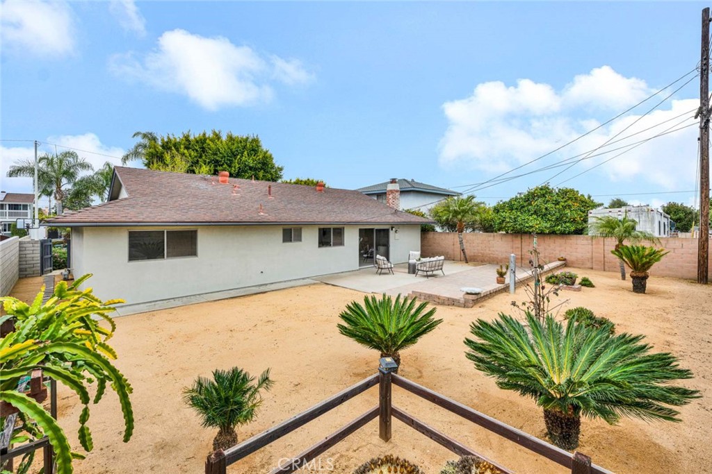 9704 Lark Circle