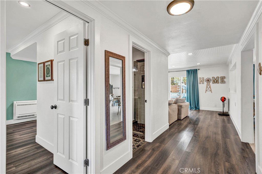 17550 Chestnut Street