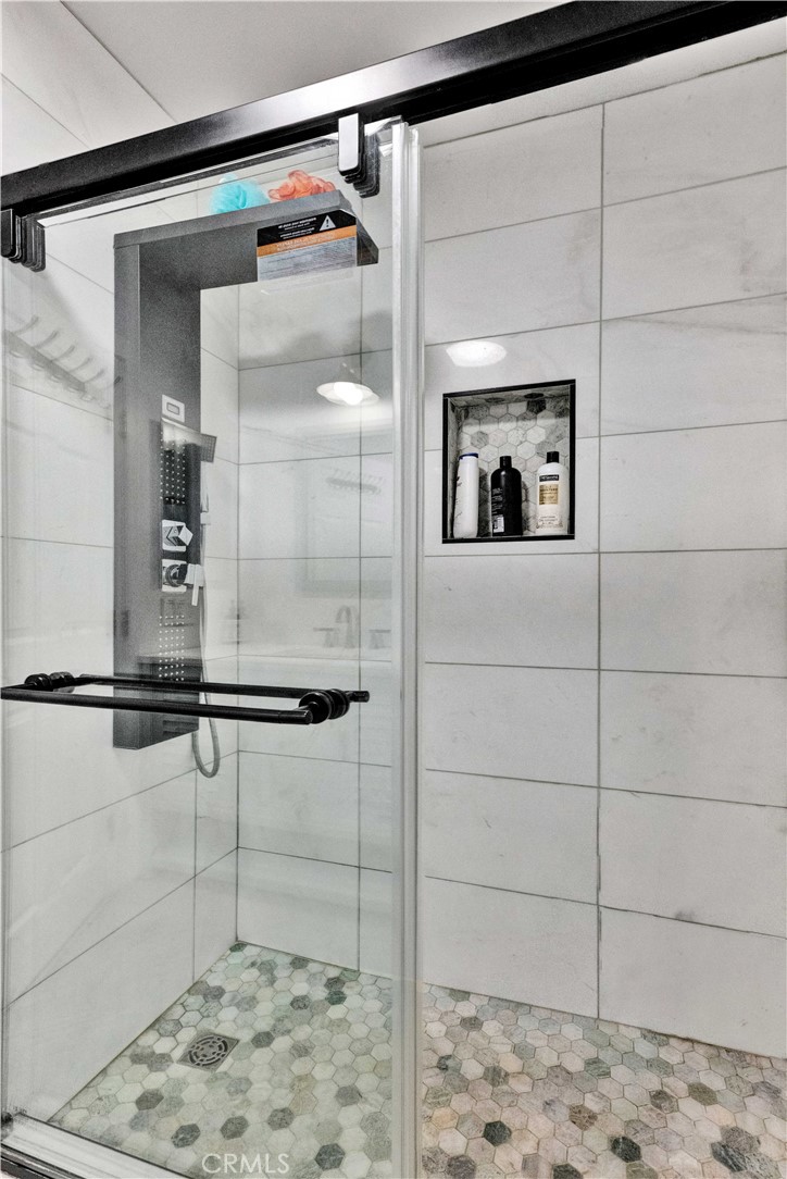 17550 Chestnut Street