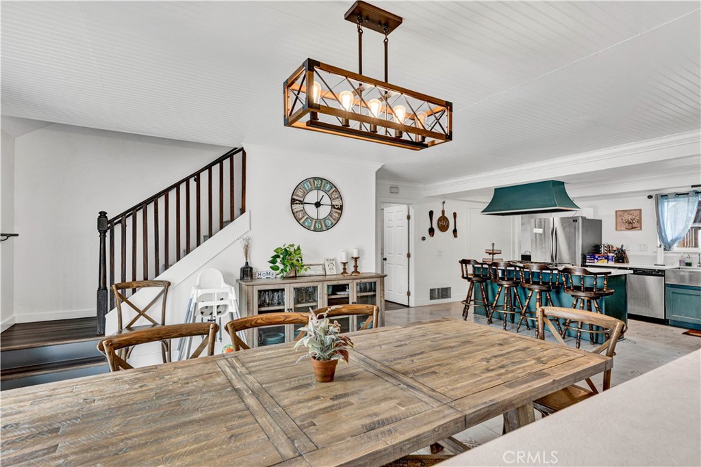 17550 Chestnut Street