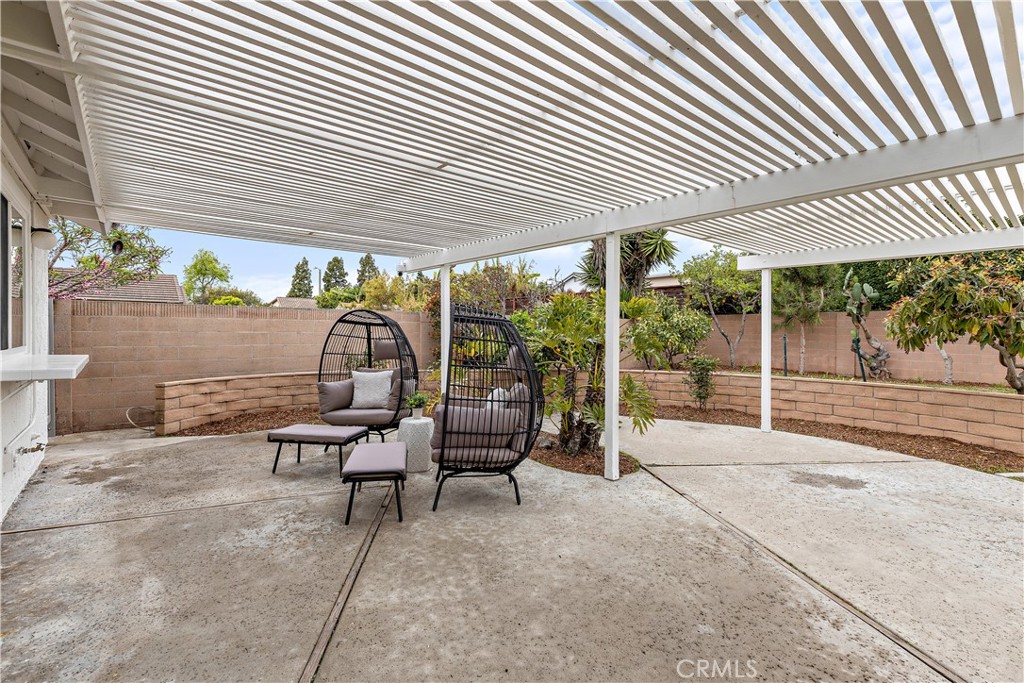 11073 Lavender Avenue