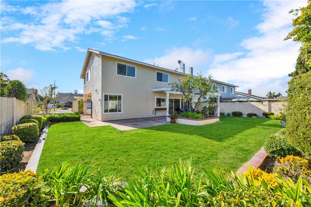 20802 Woodlea Lane