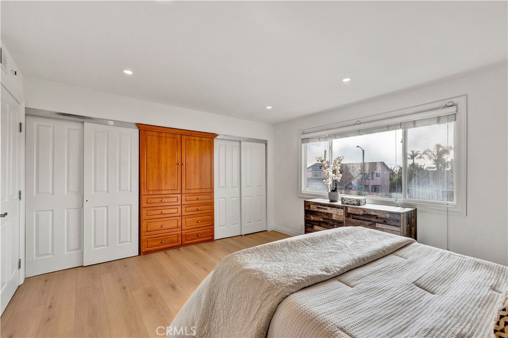 20802 Woodlea Lane