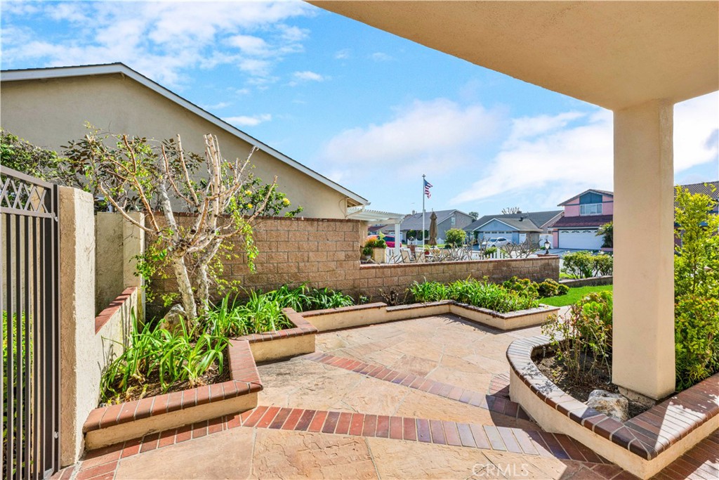 20802 Woodlea Lane