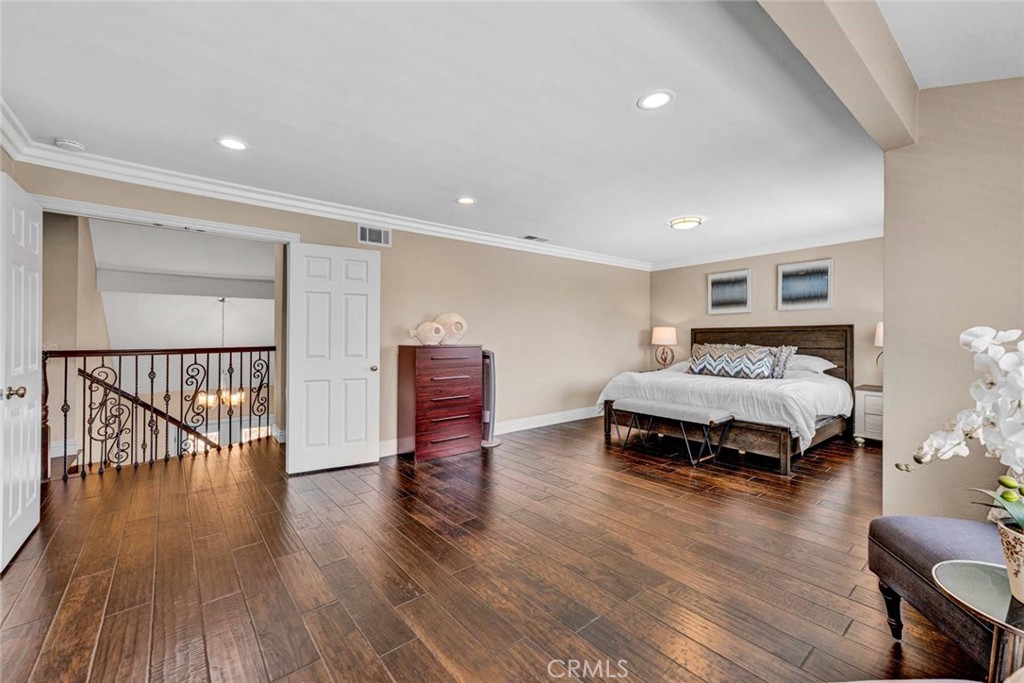 1033 Damascus Circle