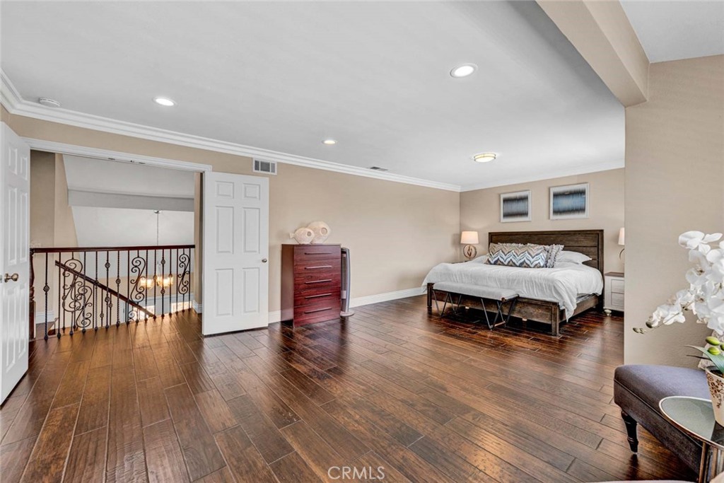 1033 Damascus Circle