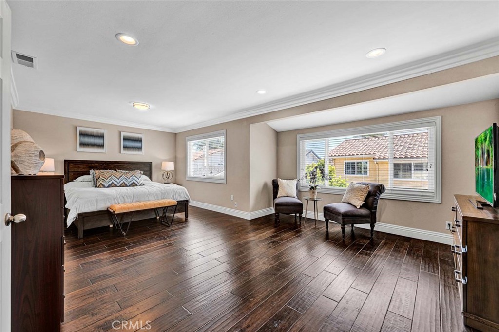 1033 Damascus Circle