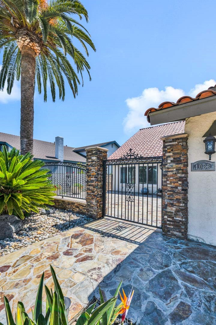 1033 Damascus Circle