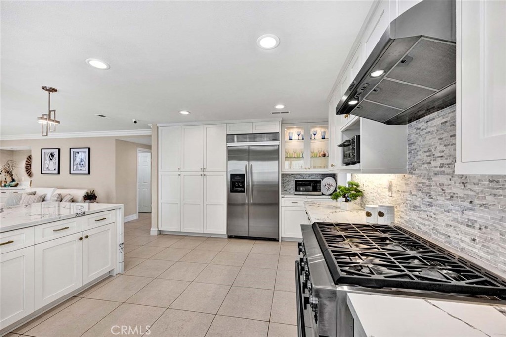 1033 Damascus Circle