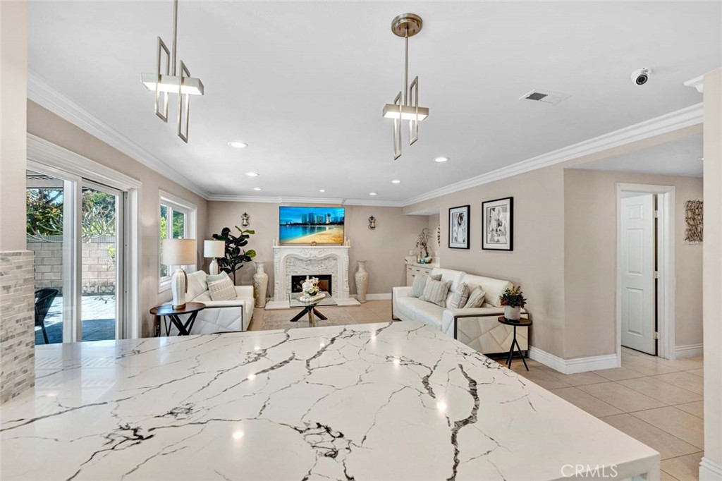 1033 Damascus Circle