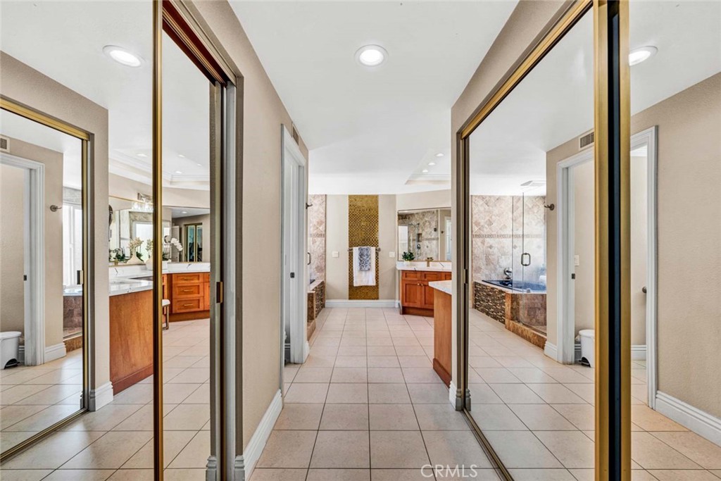 1033 Damascus Circle