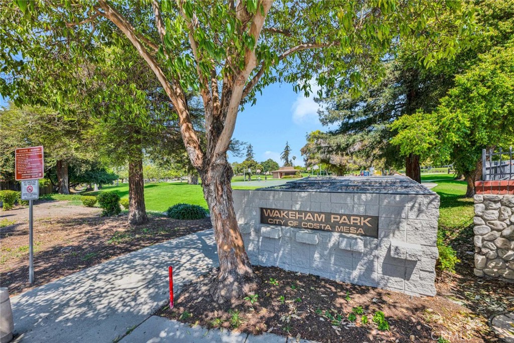 1033 Damascus Circle