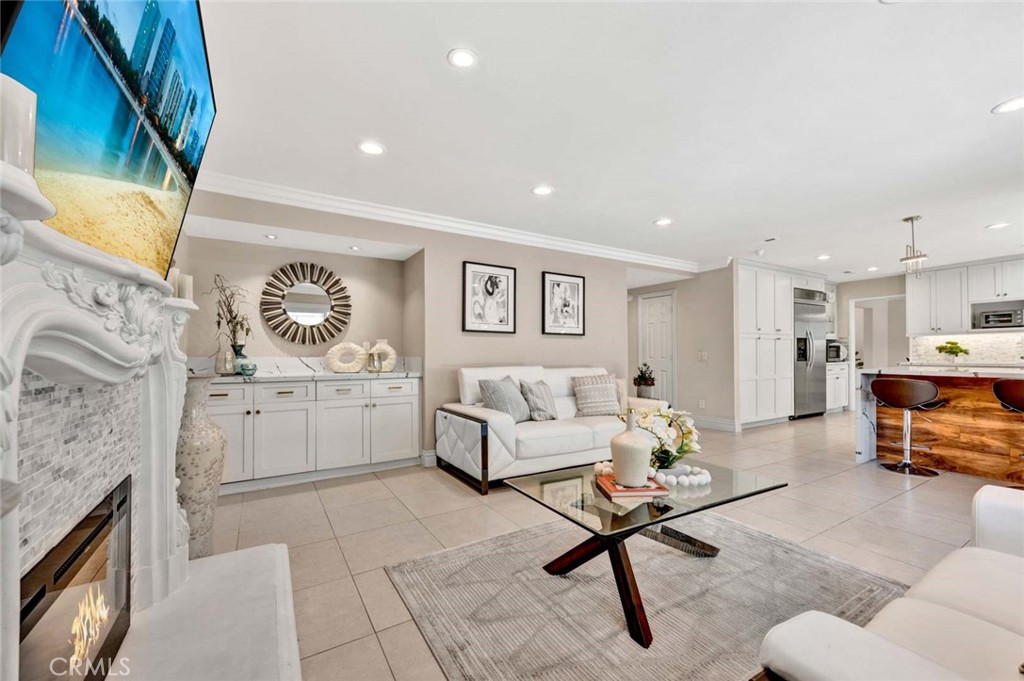 1033 Damascus Circle