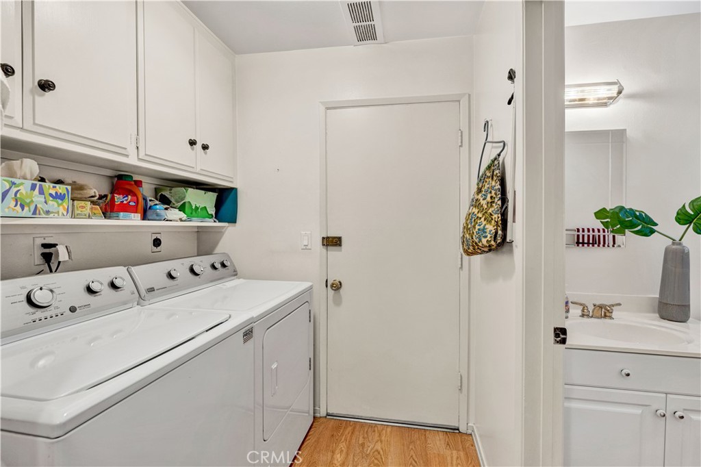 10924 Nighthawk Circle