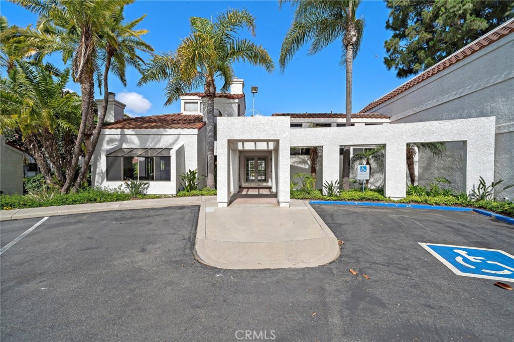5145 Tortuga Drive 207