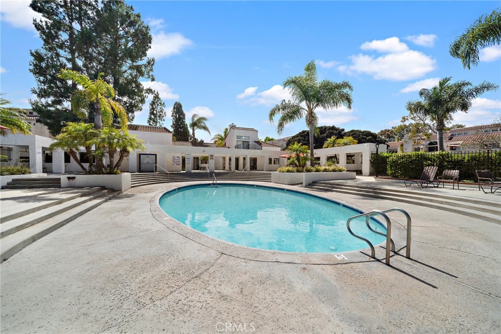 5145 Tortuga Drive 207