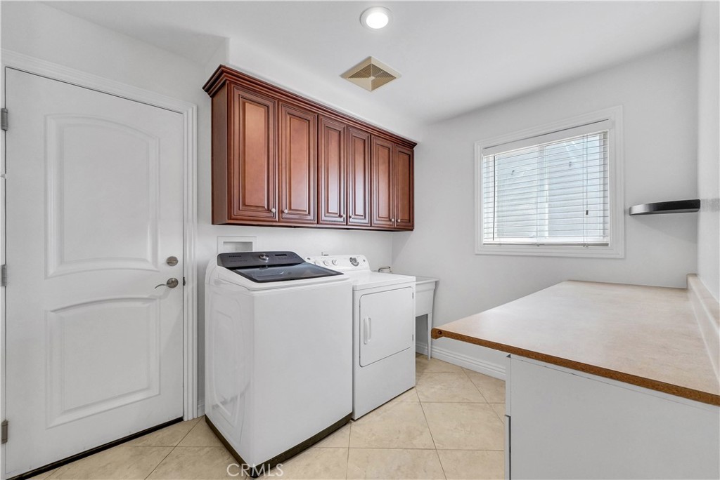 9588 Shimizu River Circle