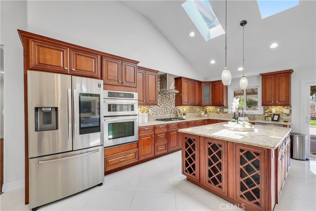 9588 Shimizu River Circle