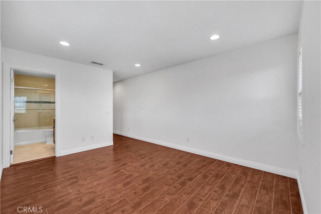 9588 Shimizu River Circle