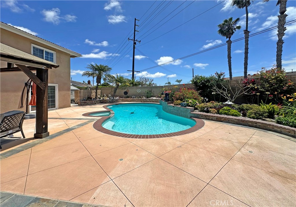 9588 Shimizu River Circle