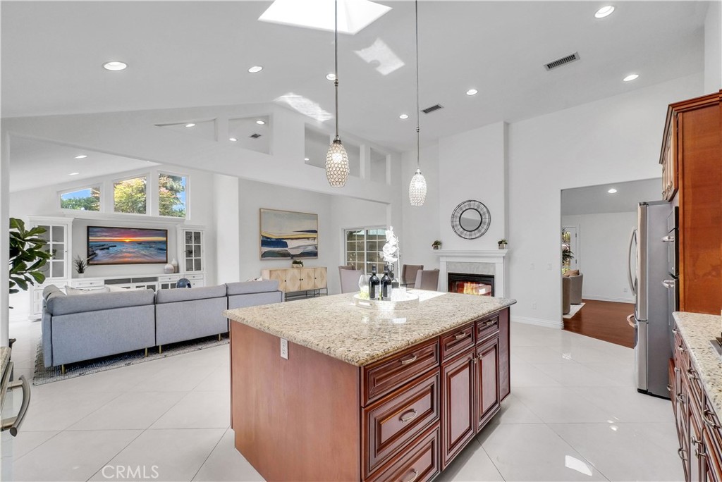 9588 Shimizu River Circle