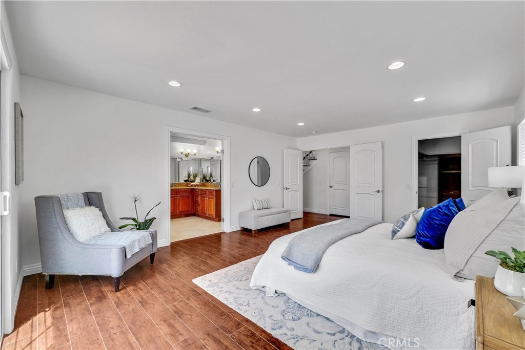 9588 Shimizu River Circle