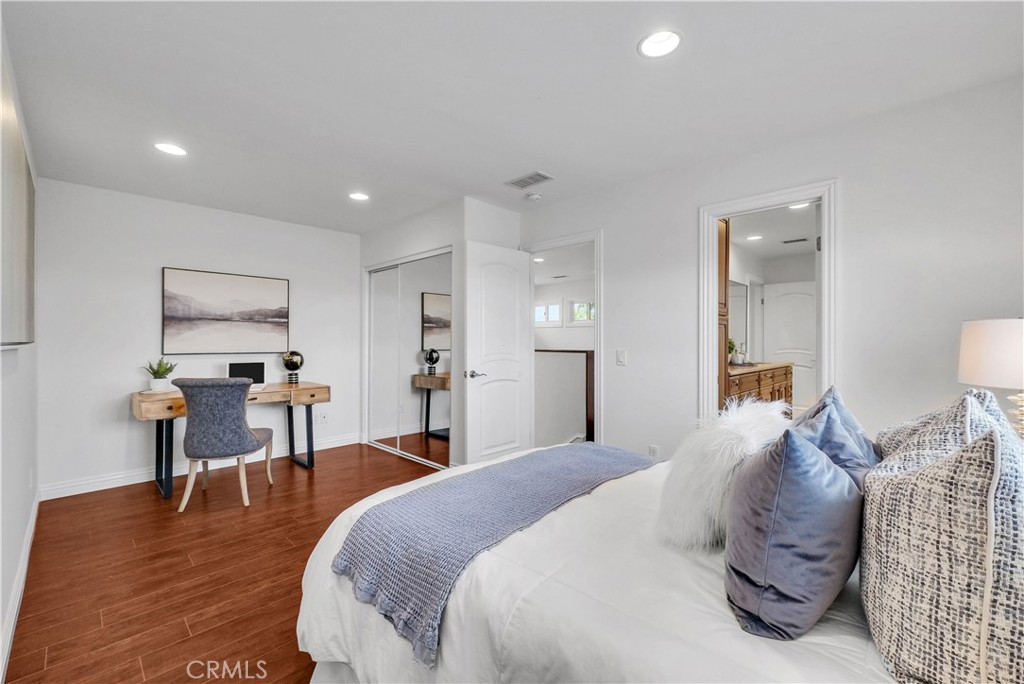 9588 Shimizu River Circle