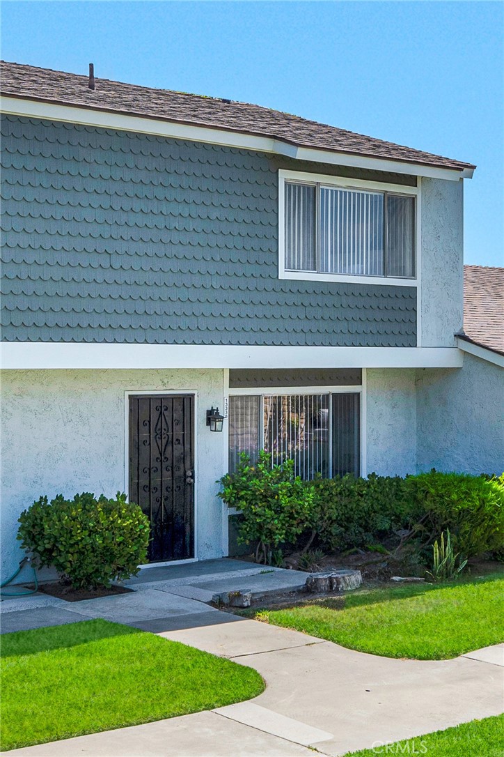 13338 Woodbrook Circle