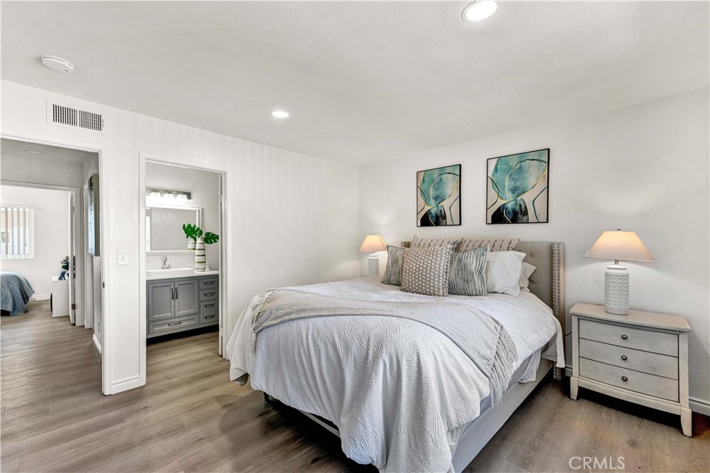 13338 Woodbrook Circle