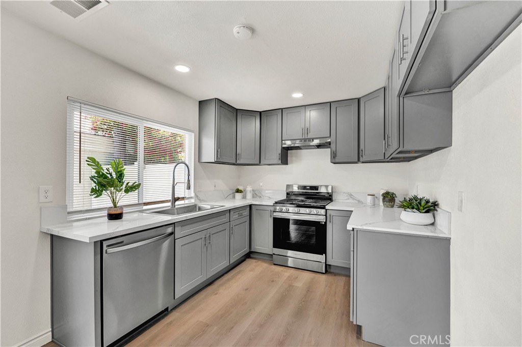 13338 Woodbrook Circle
