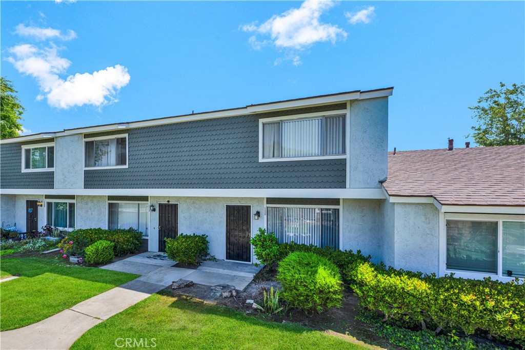 13338 Woodbrook Circle