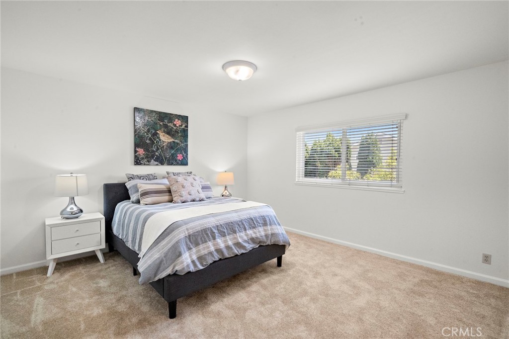 8604 Bluebird Avenue