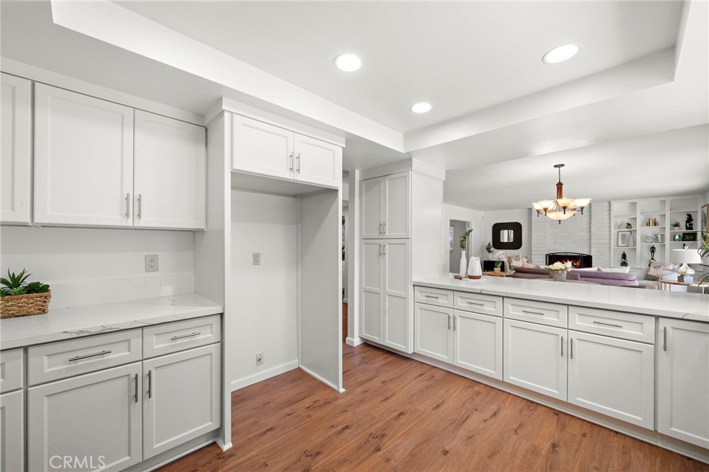 8604 Bluebird Avenue