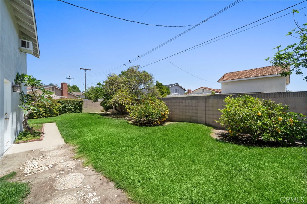 16660 Spruce Circle