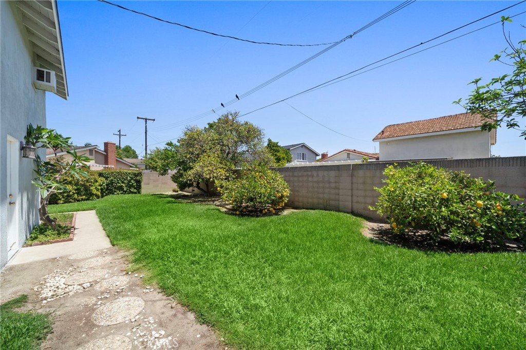 16660 Spruce Circle