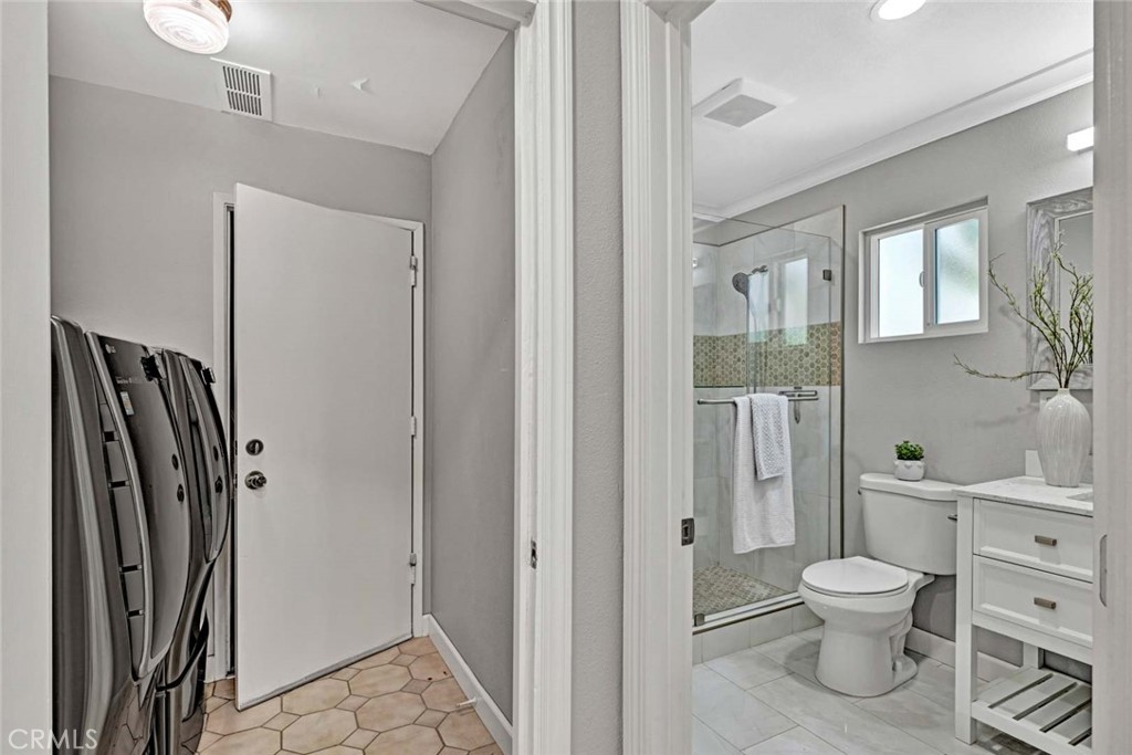 10912 Nighthawk Circle