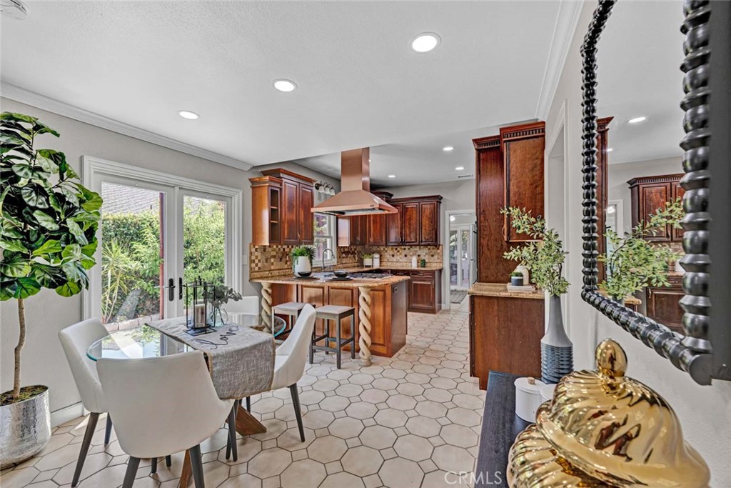 10912 Nighthawk Circle