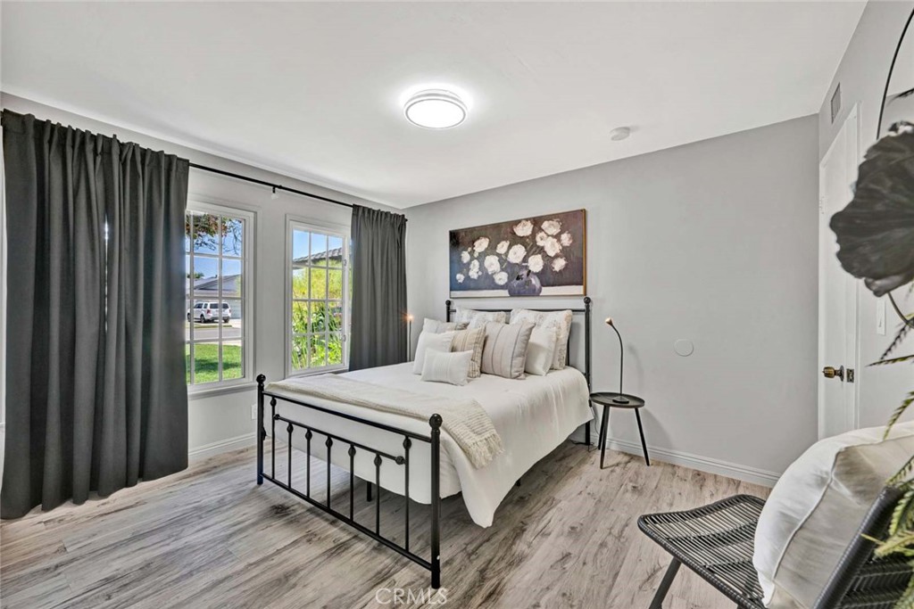 10912 Nighthawk Circle