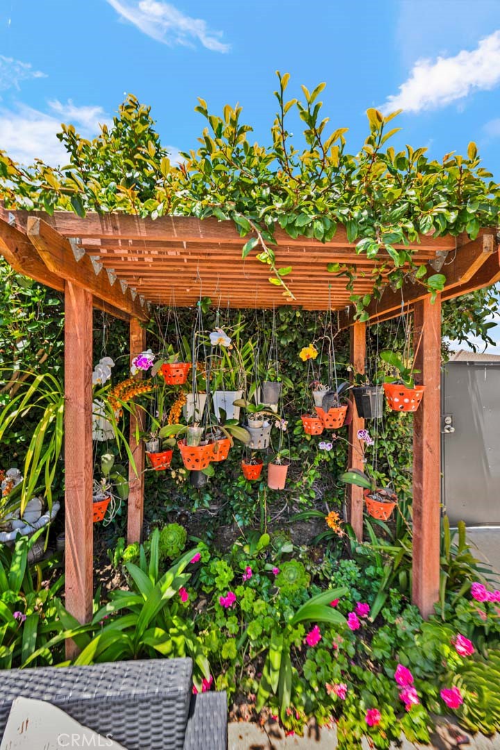 10912 Nighthawk Circle