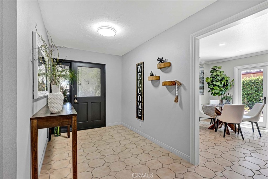 10912 Nighthawk Circle