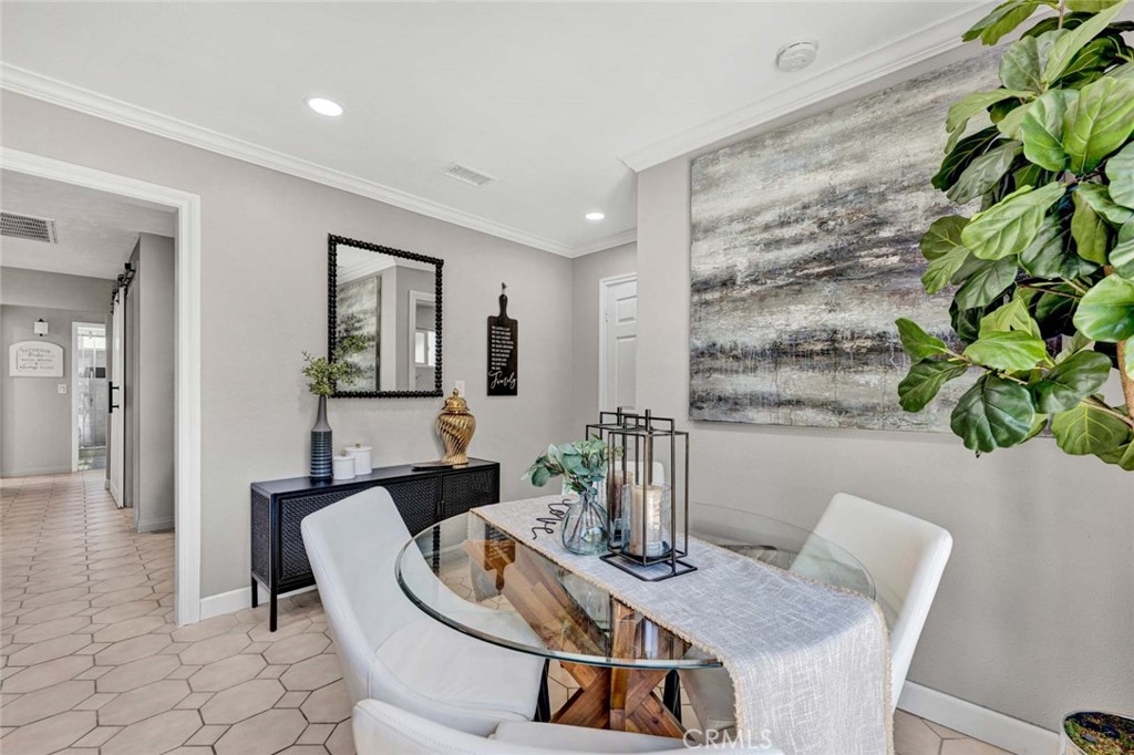 10912 Nighthawk Circle