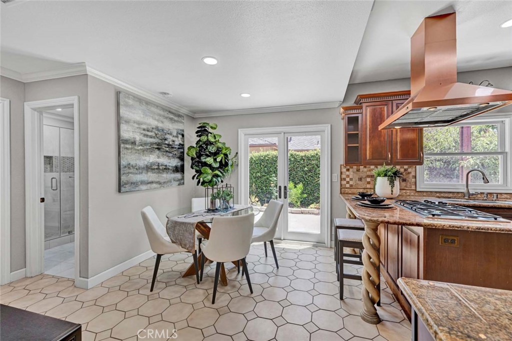 10912 Nighthawk Circle