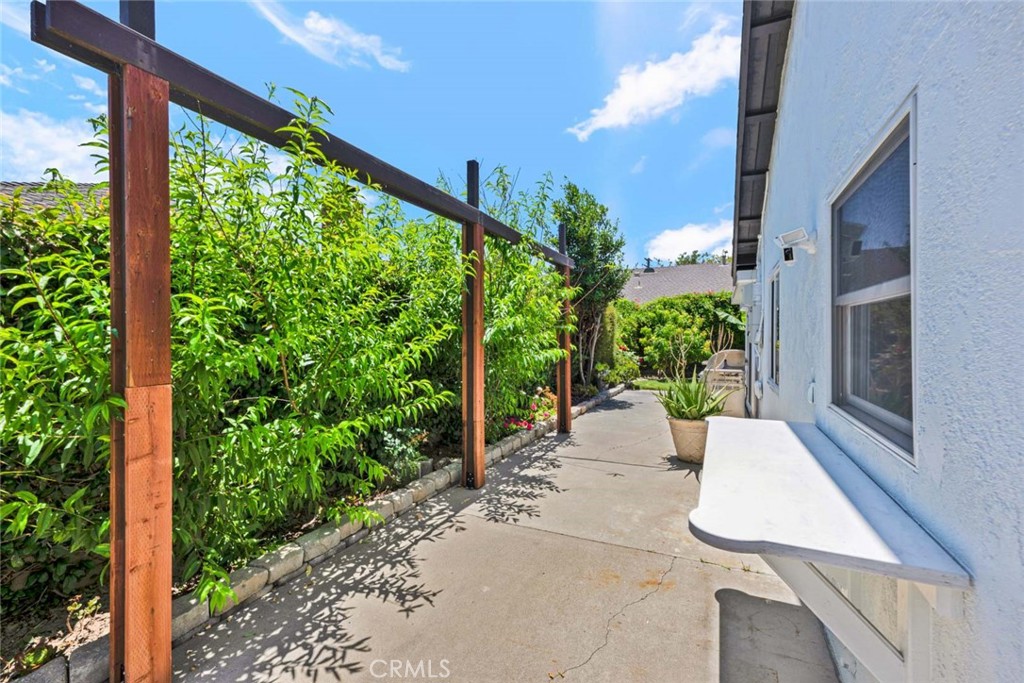 10912 Nighthawk Circle