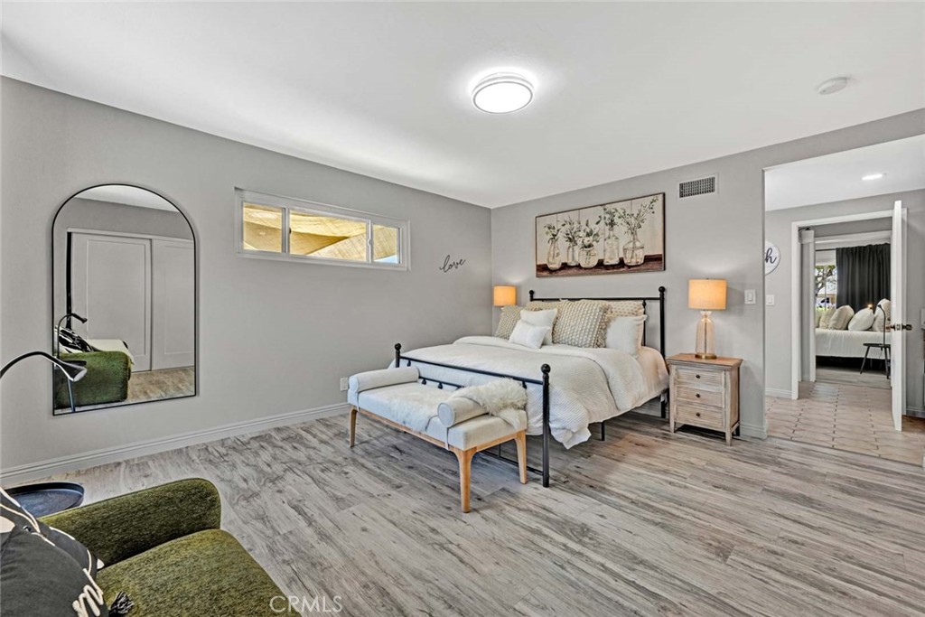 10912 Nighthawk Circle