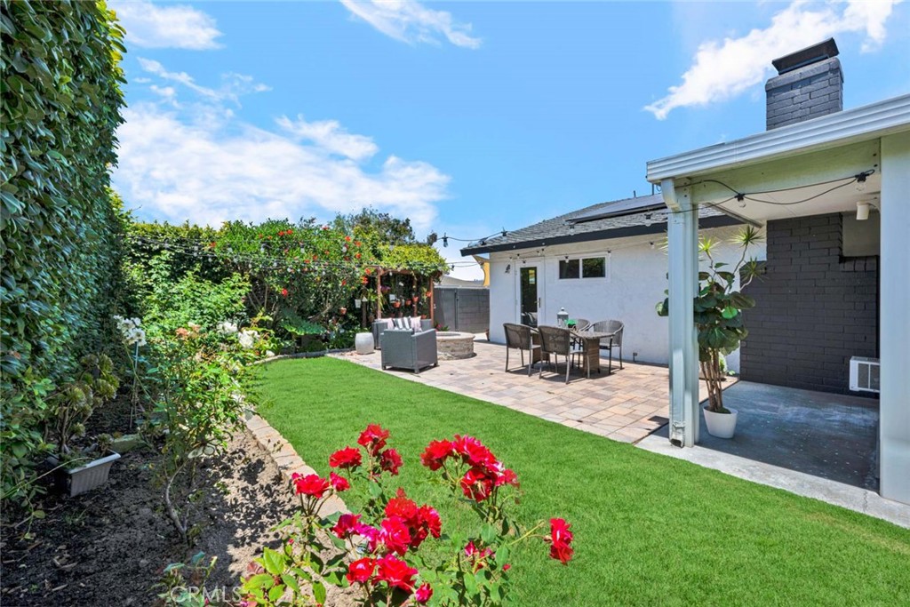 10912 Nighthawk Circle