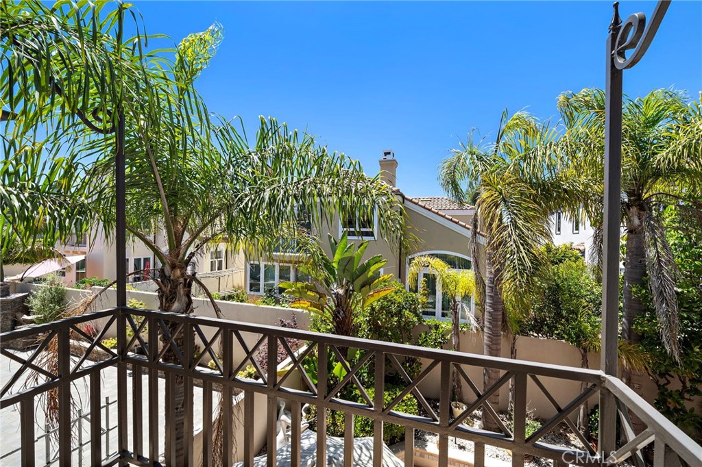 19025 Bayhill Lane